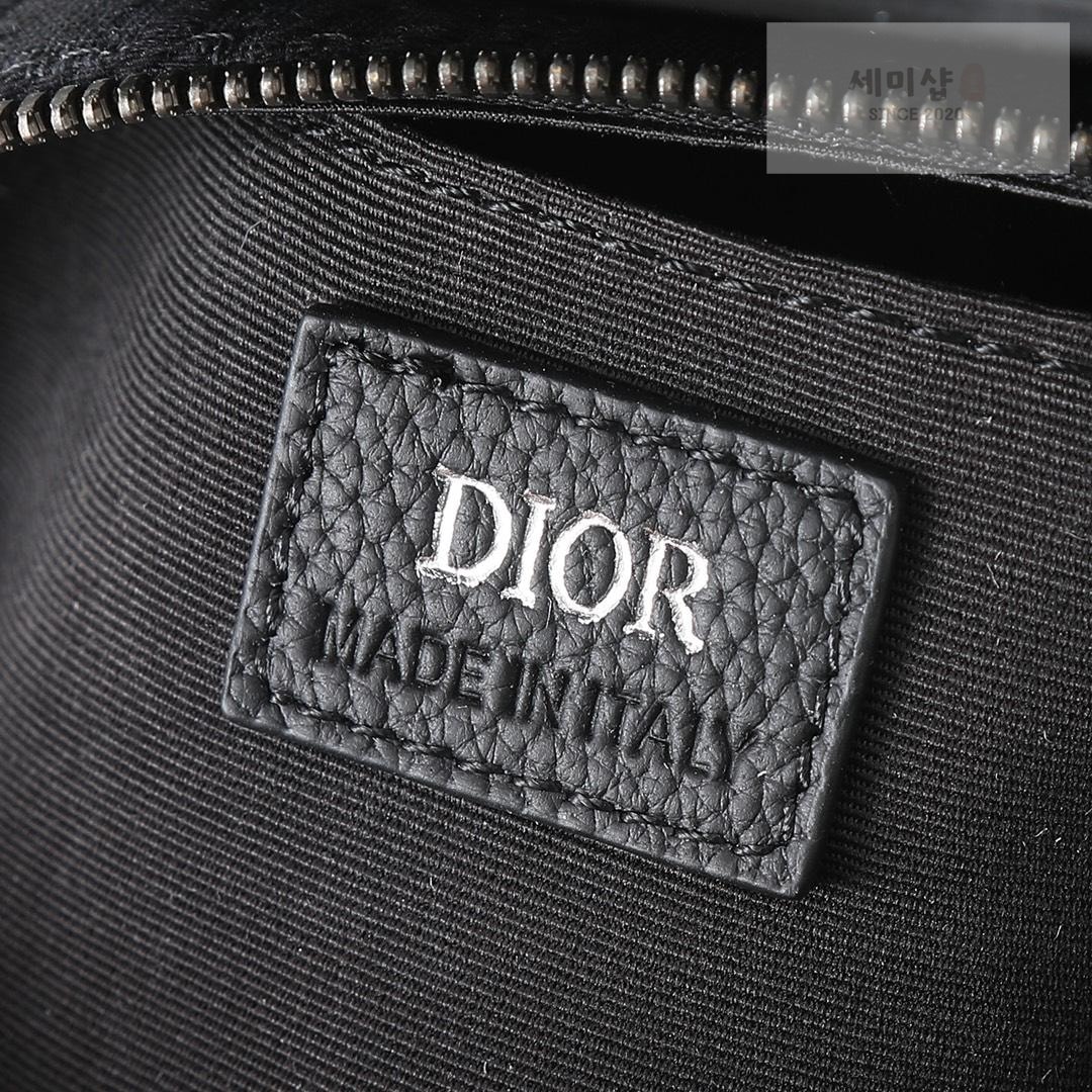 D I O R Dior Lingot Toiletry Bag 8번 이미지