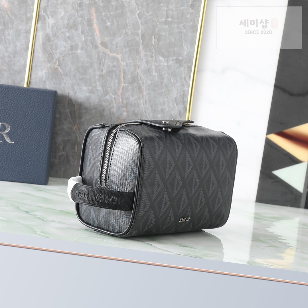 D I O R Dior Lingot Toiletry Bag 10번 이미지