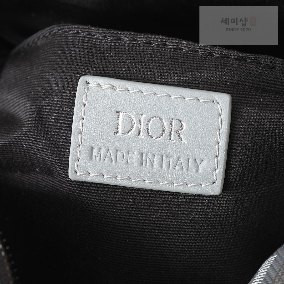 D I O R Dior Lingot Toiletry Bag 21번 이미지