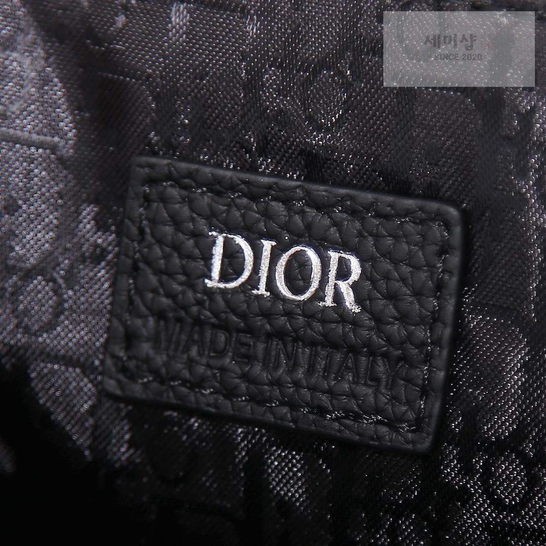 D I O R Dior Mini Hit The Road Bag 30번 이미지