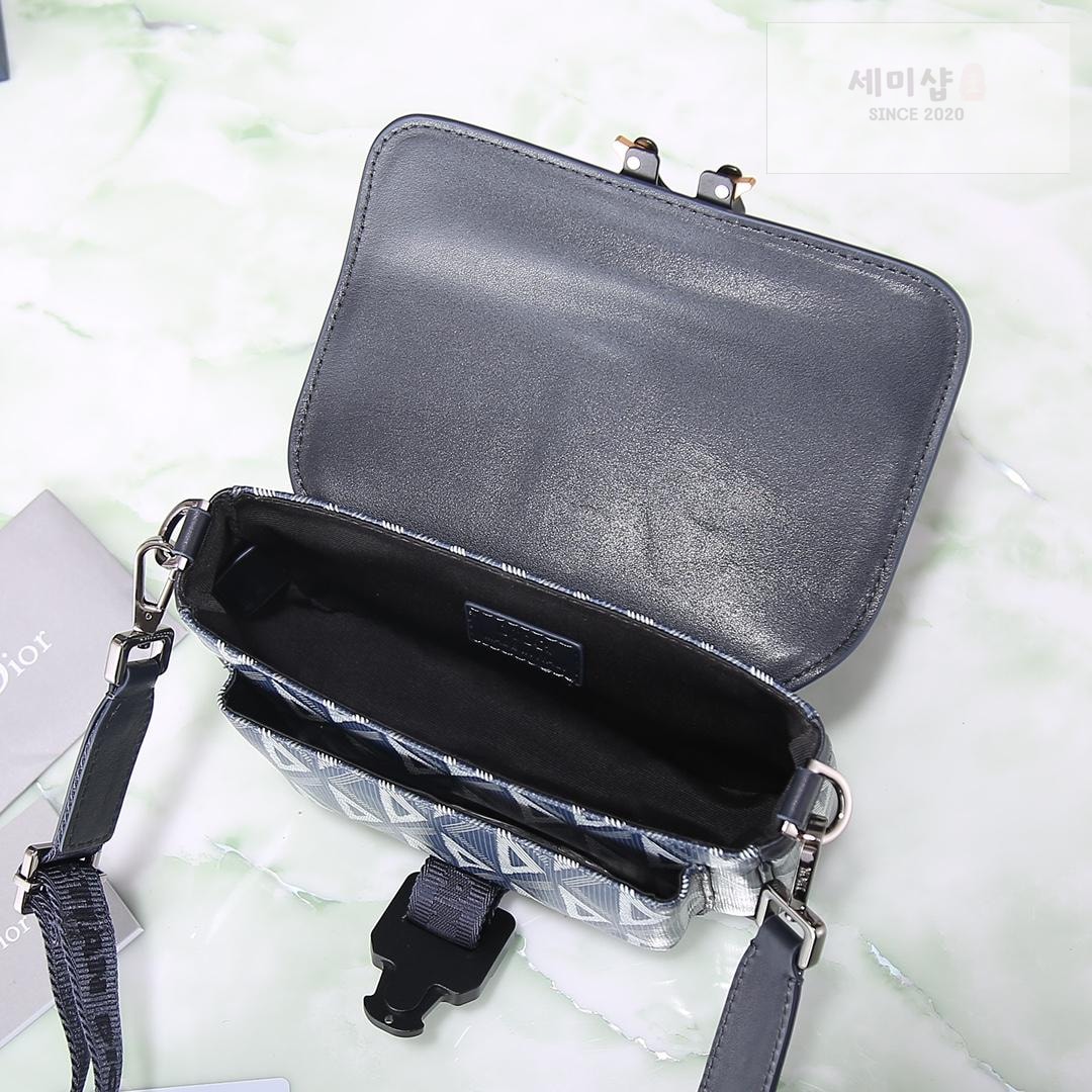 D I O R Dior Mini Hit The Road Bag 27번 이미지