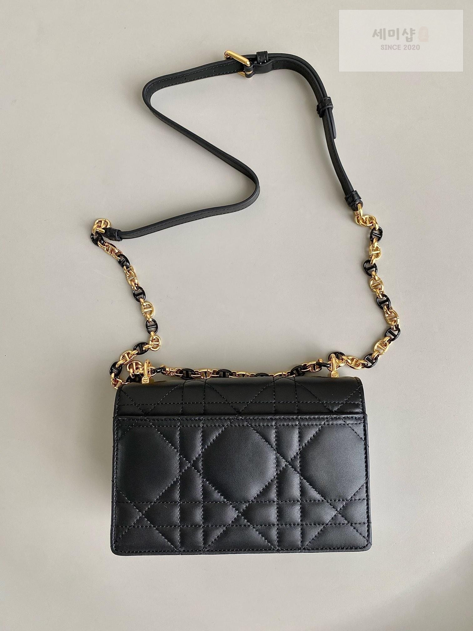 D I O R Dior Miss Caro Mini Bag 16번 이미지