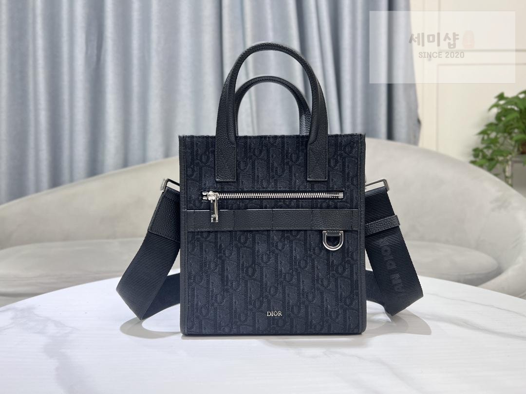 D I O R Dior North - South Tote Bag 13번 이미지