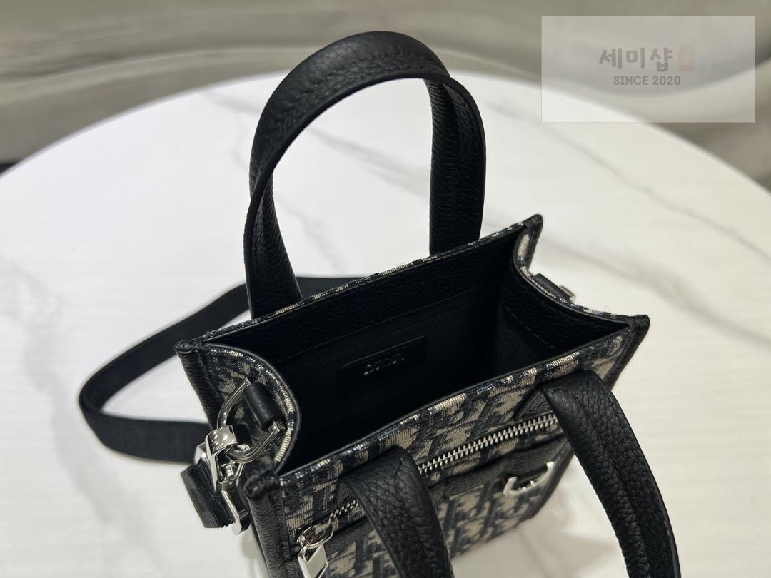 D I O R Dior North - South Tote Bag 26번 이미지