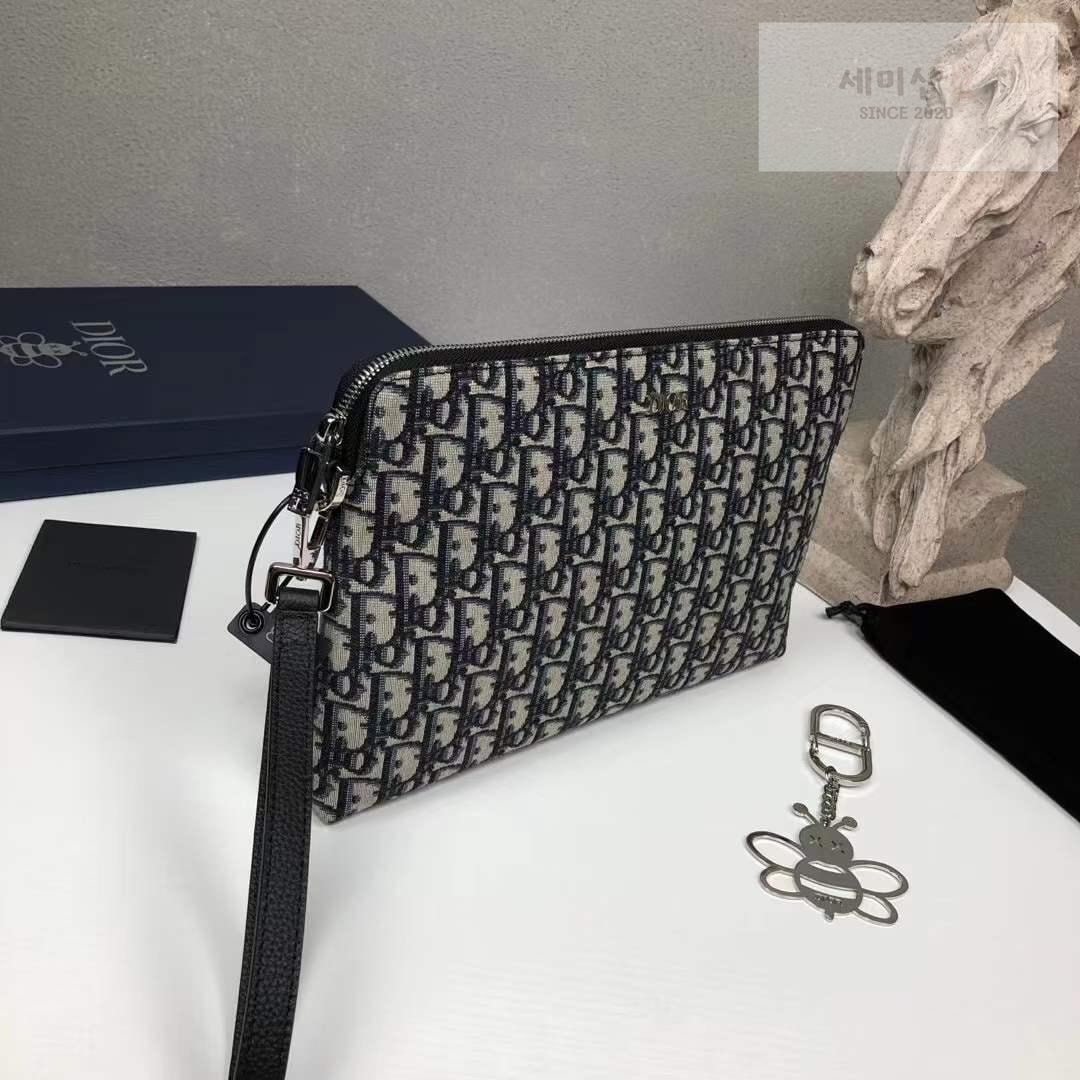 D I O R Dior Pouch Bag 3번 이미지