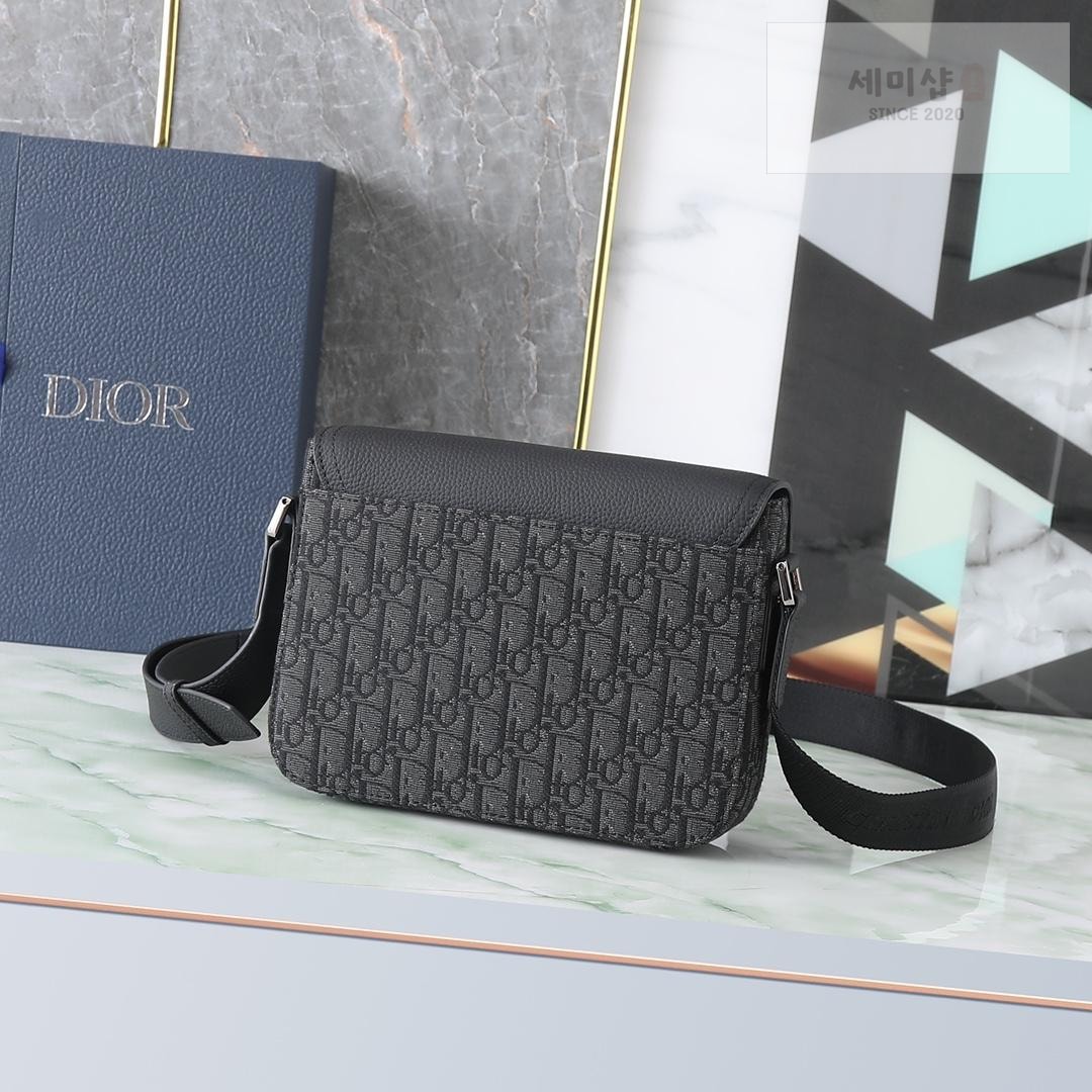 D I O R Dior Saddle Messenger Bag 13번 이미지