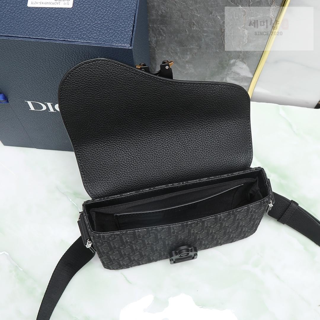 D I O R Dior Saddle Messenger Bag 14번 이미지