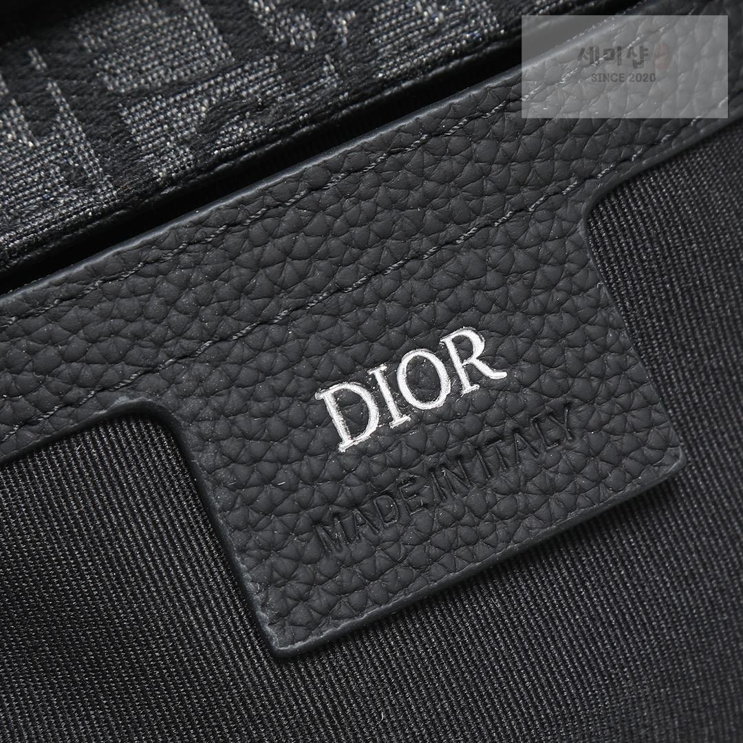 D I O R Dior Saddle Messenger Bag 7번 이미지