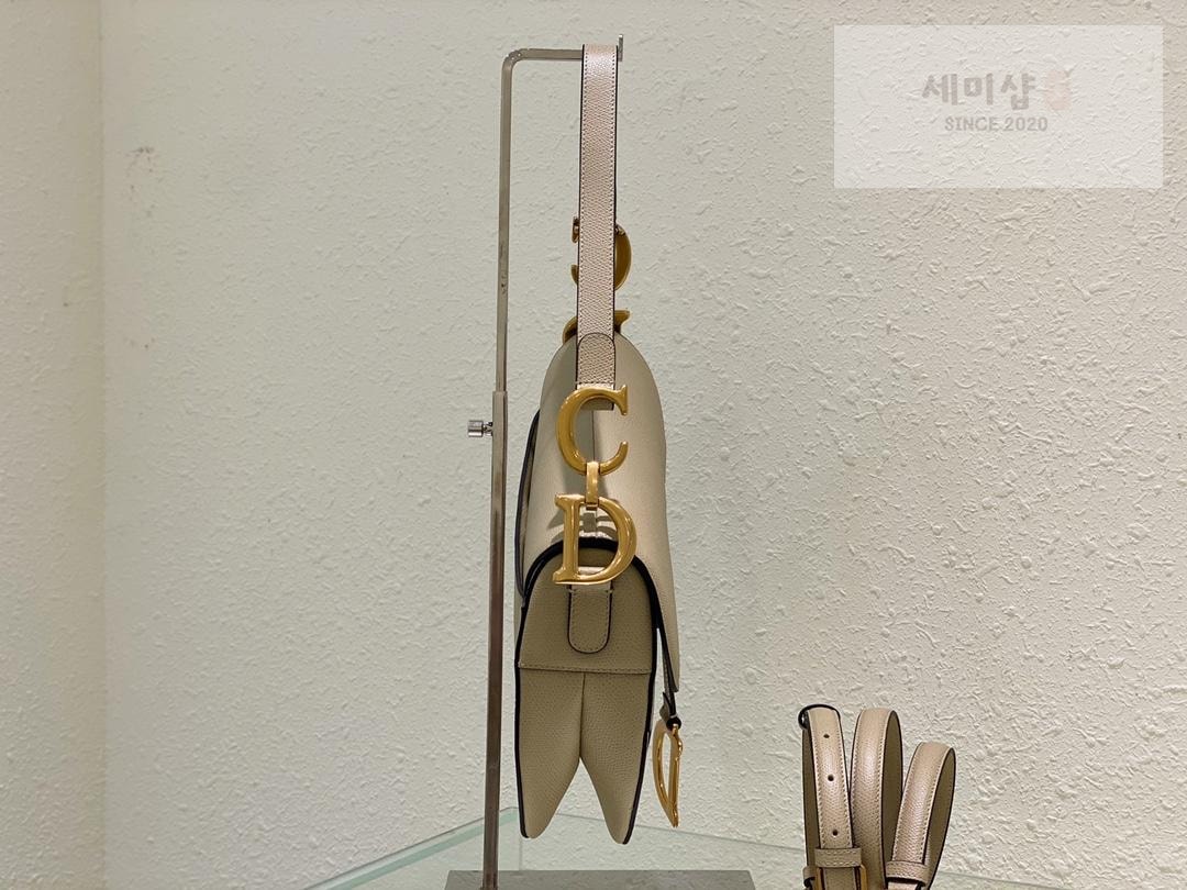 D I O R Dior Saddle With Strap Bag 23번 이미지