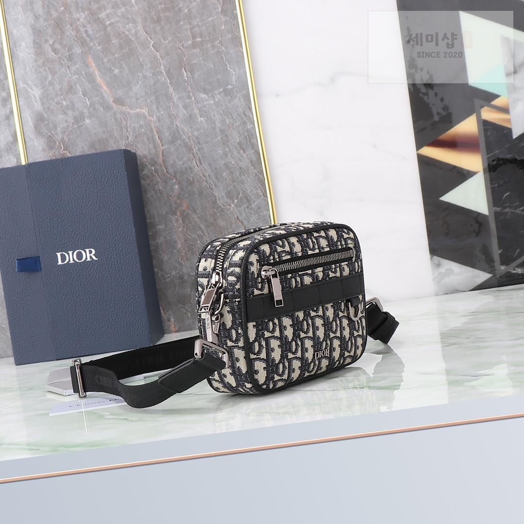 D I O R Dior Safari Bag 2번 이미지