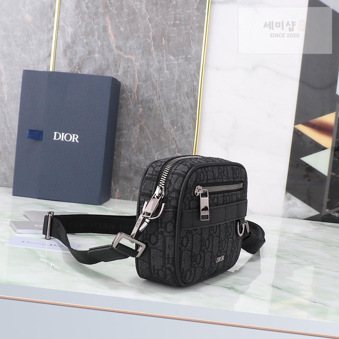 D I O R Dior Safari Bag 10번 이미지