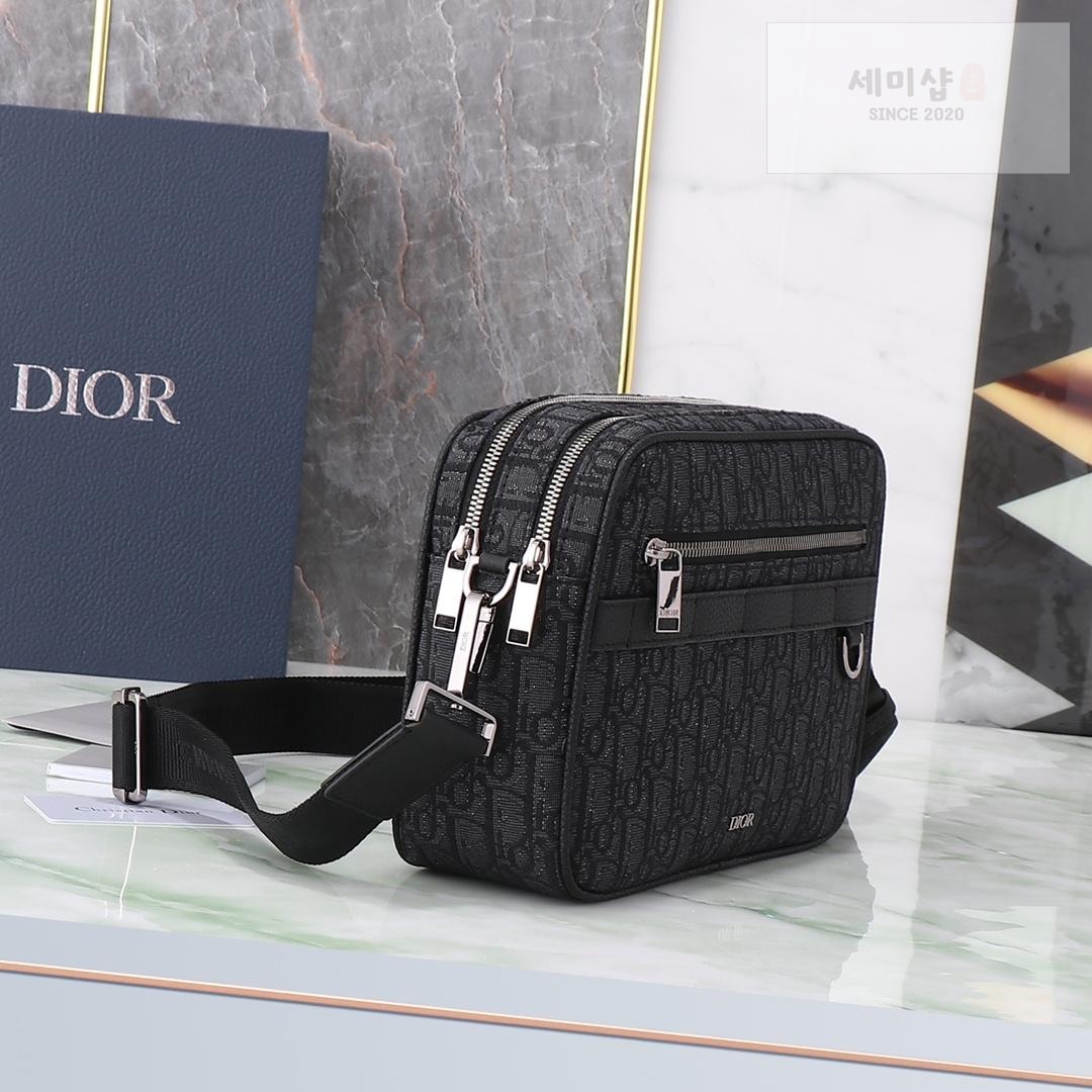 D I O R Dior Safari Bag 24번 이미지