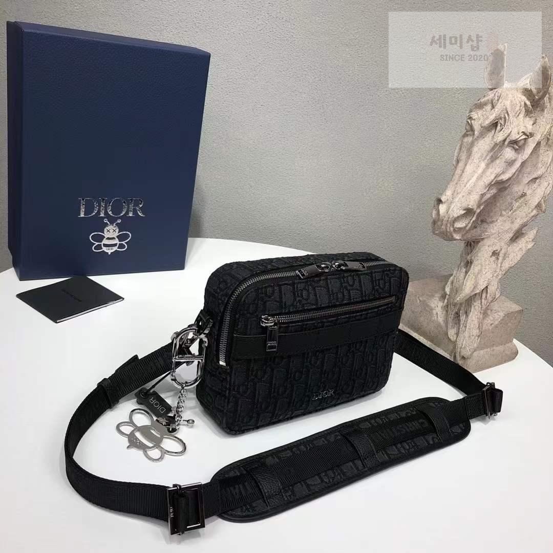 D I O R Dior Safari Messenger bag Bag 14번 이미지