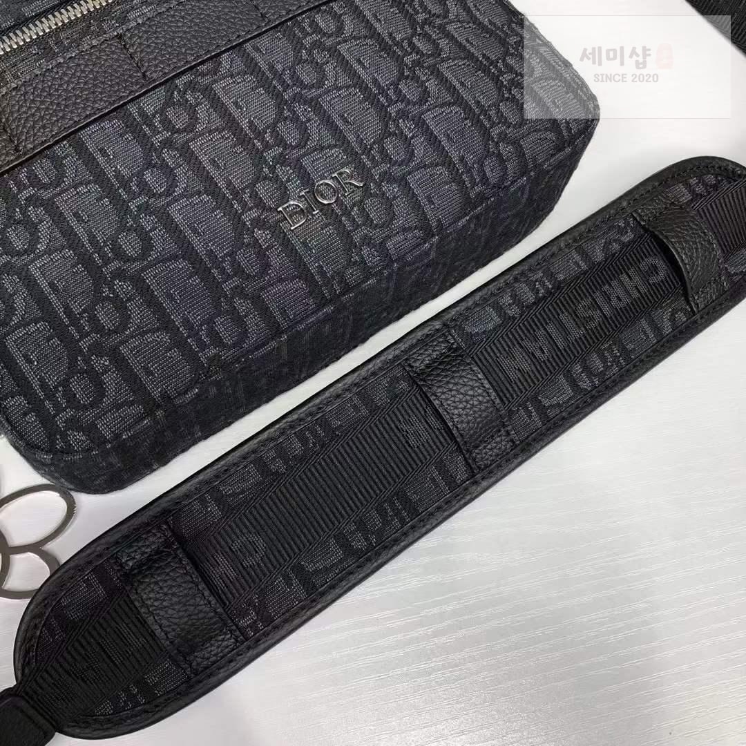 D I O R Dior Safari Messenger bag Bag 9번 이미지