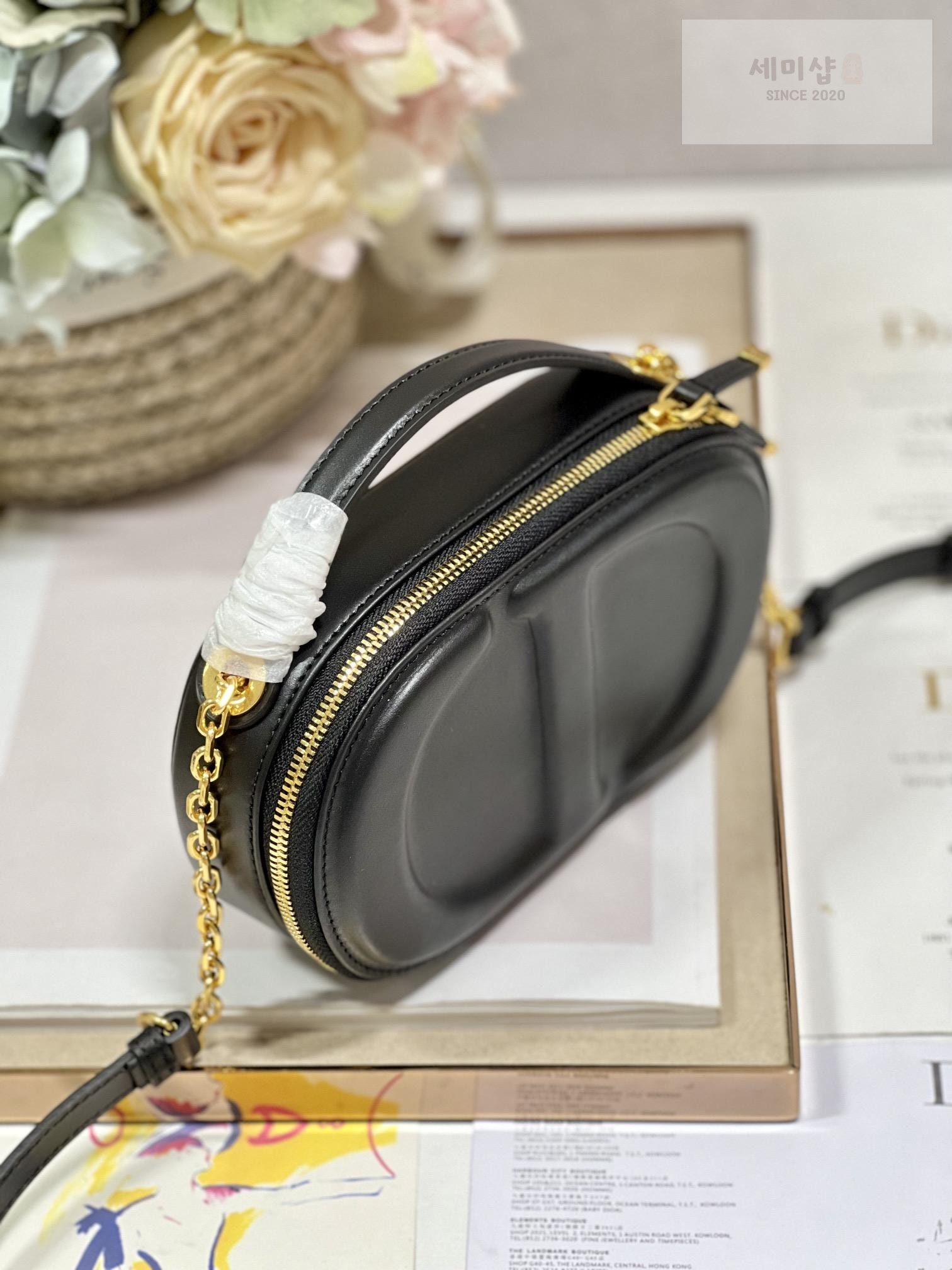 D I O R Dior Signature Oval Camera Bag 2번 이미지