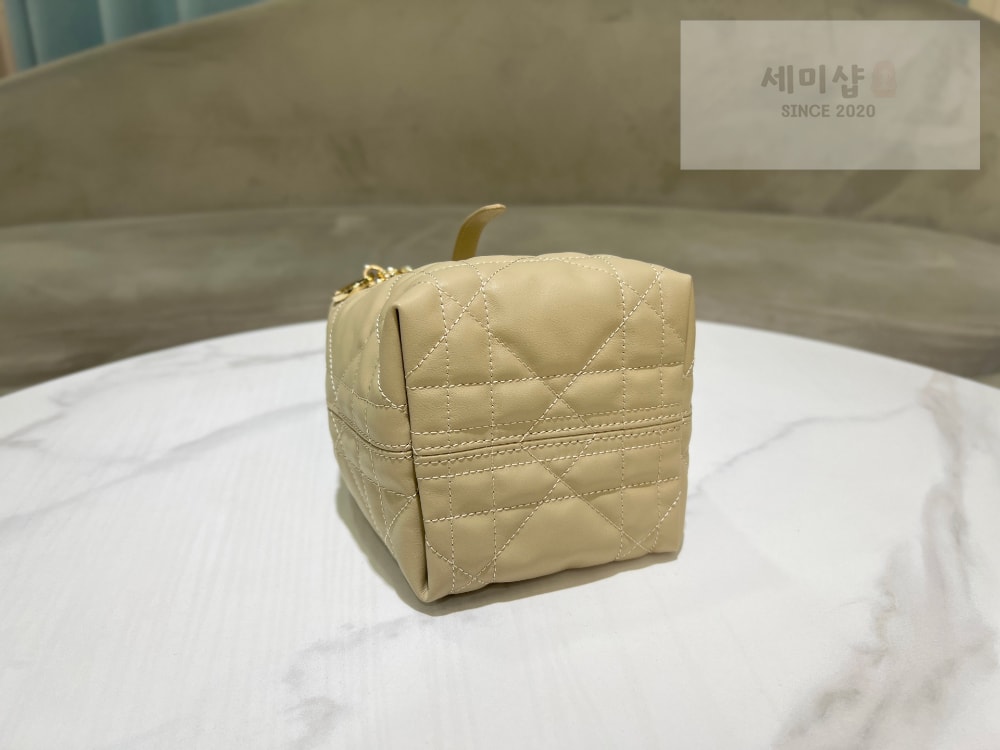 D I O R Dior Toujours Nano Bag 2번 이미지