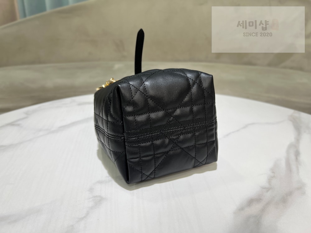 D I O R Dior Toujours Nano Bag 3번 이미지