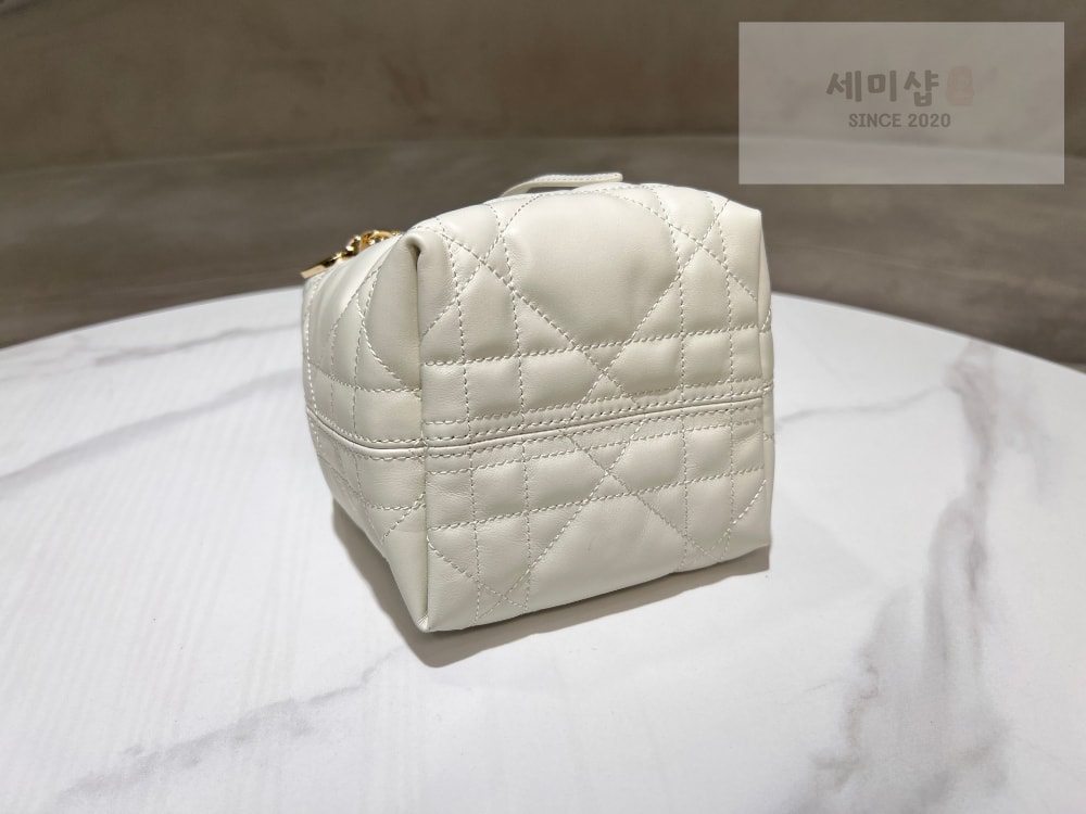 D I O R Dior Toujours Nano Bag 2번 이미지