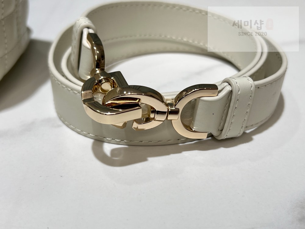 D I O R Dior Toujours Nano Bag 4번 이미지