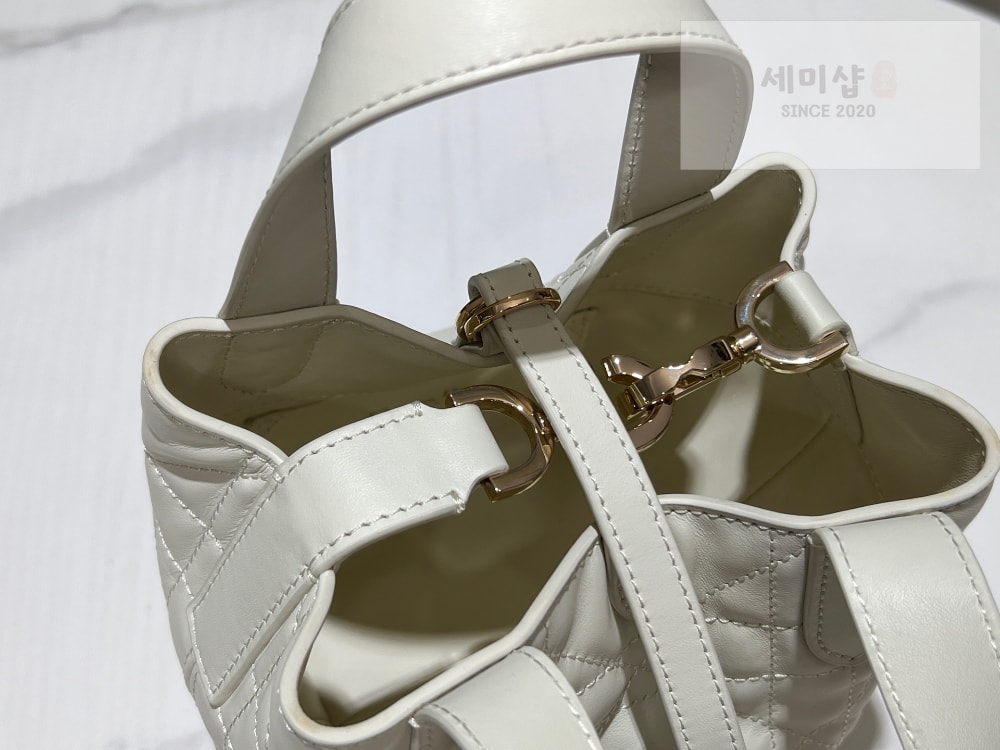 D I O R Dior Toujours Nano Bag 5번 이미지