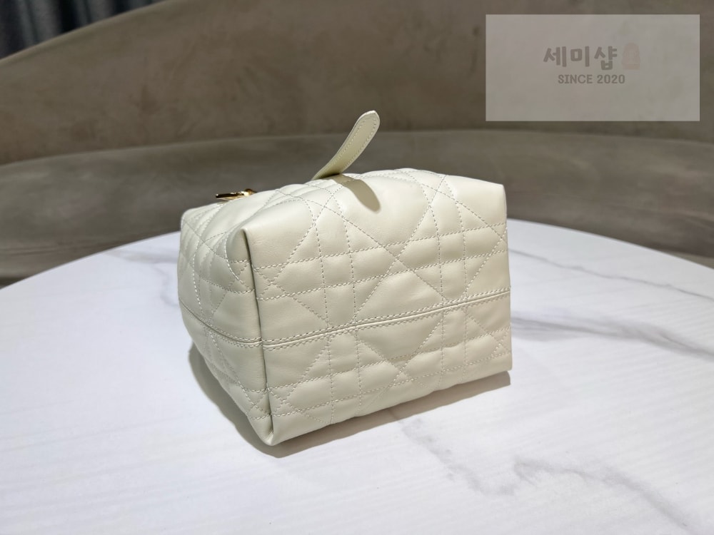 D I O R Dior Toujours Vertical Small Bag 22번 이미지