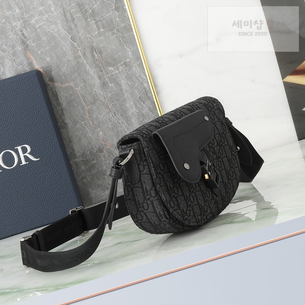 D I O R Saddle Strapback Bag 8번 이미지
