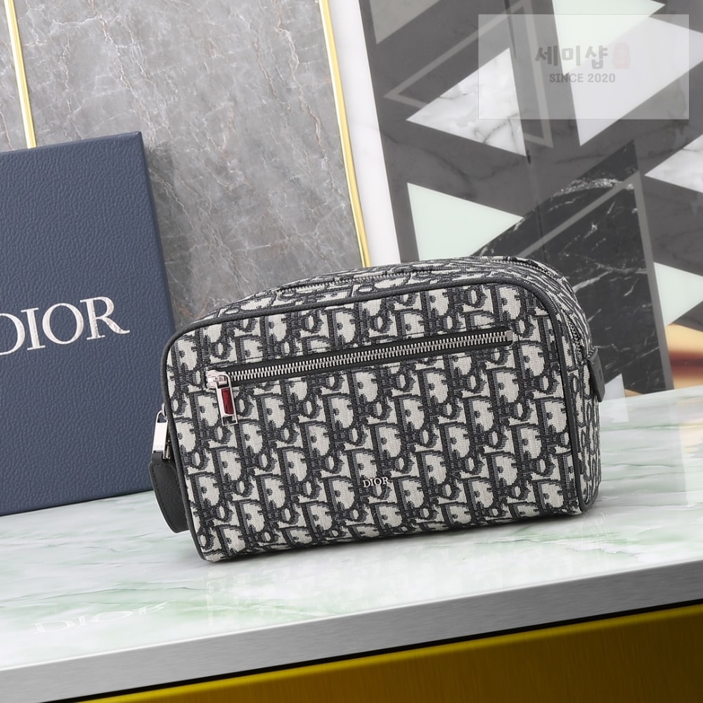 D I O R Toiletry Bag Bag 1번 이미지