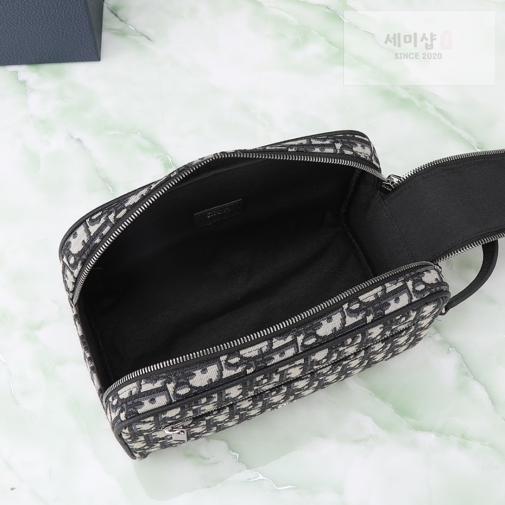 D I O R Toiletry Bag Bag 5번 이미지