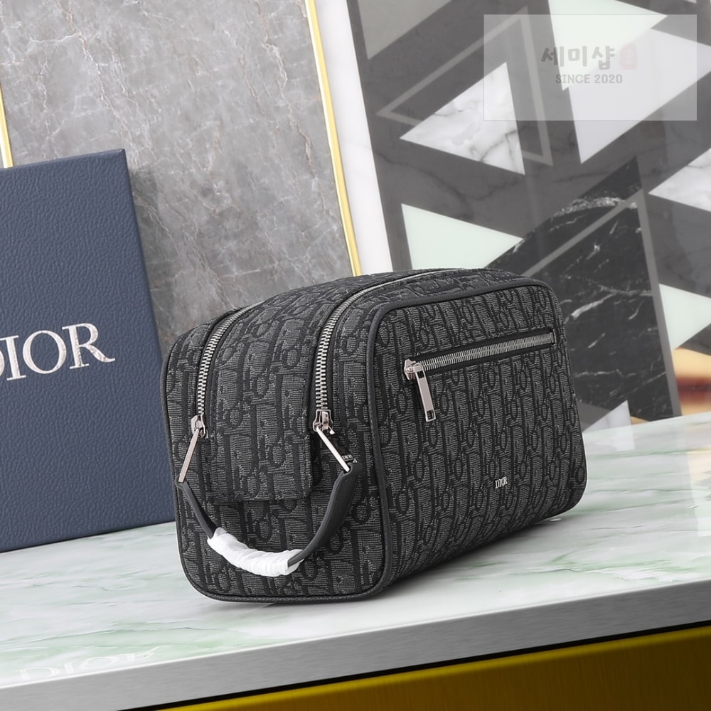 D I O R Toiletry Bag Bag 3번 이미지