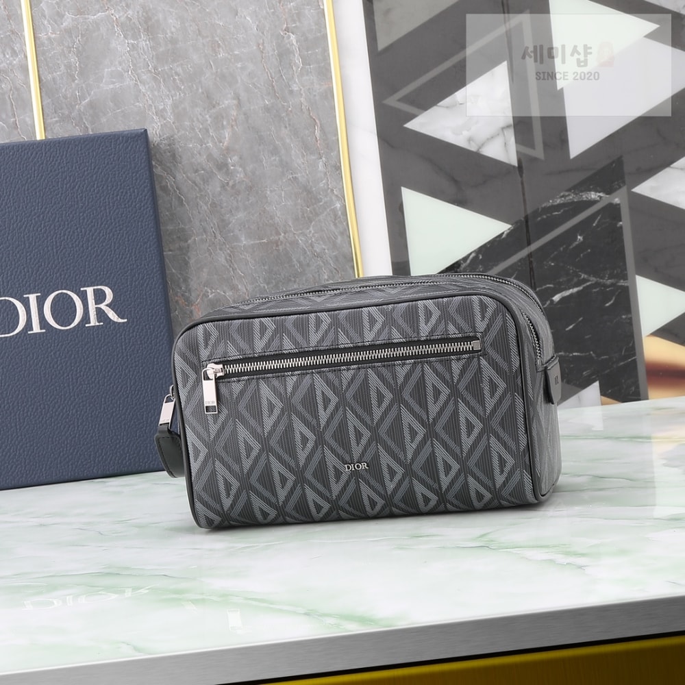 D I O R Toiletry Bag Bag 1번 이미지