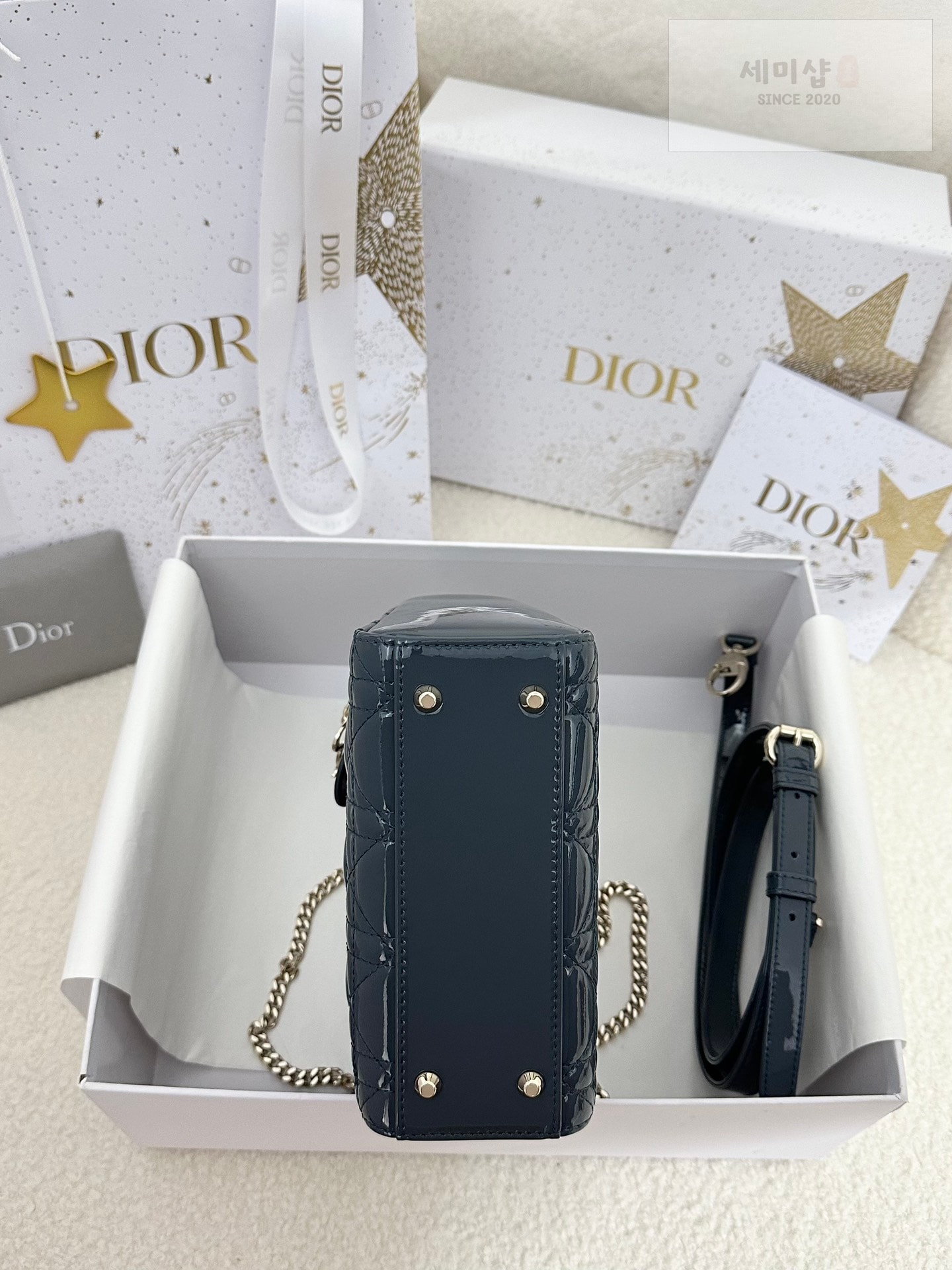 D I O R 디올 페이던트 미니 레이디백 블루 나이트 Bag 4번 이미지