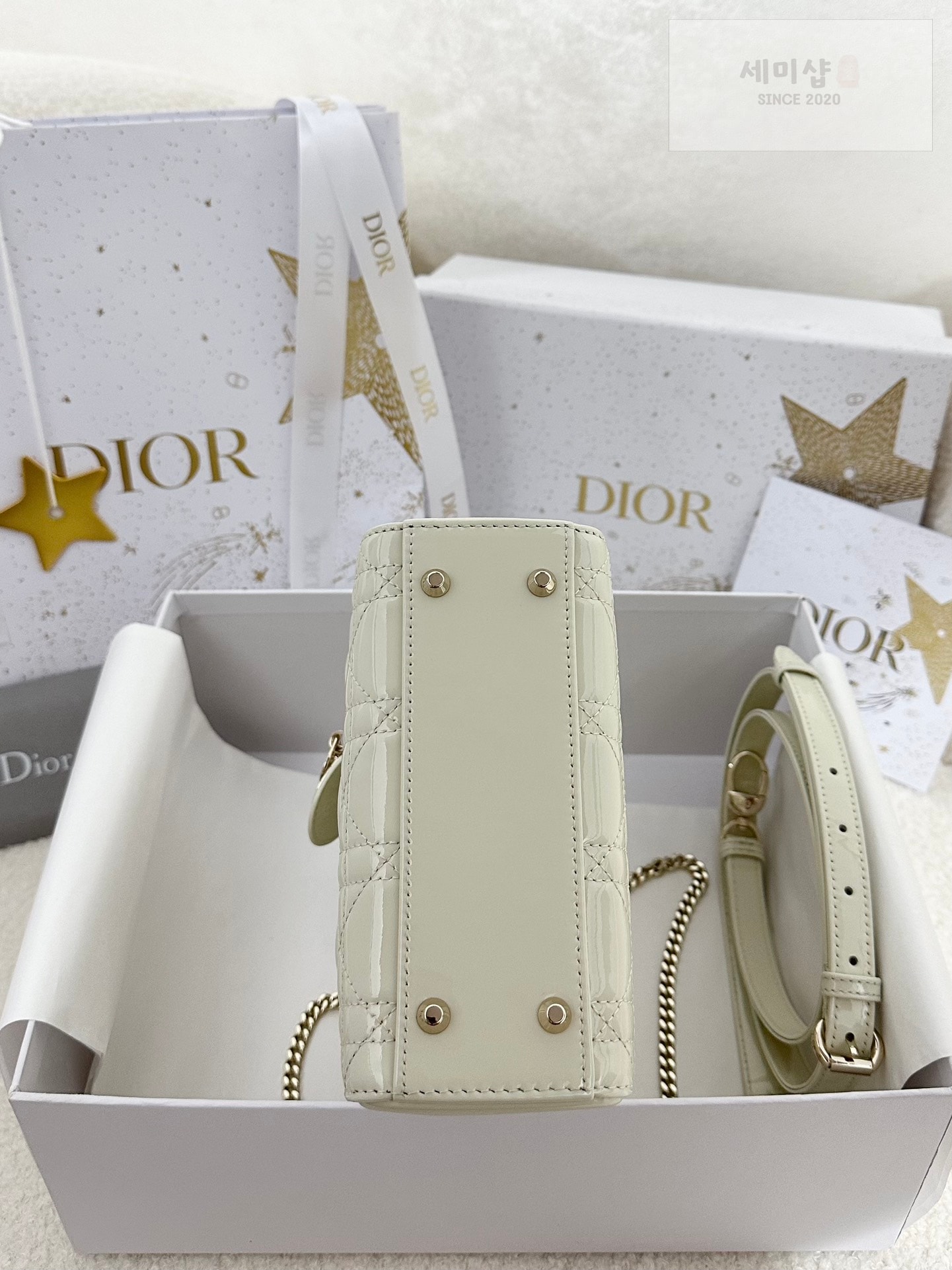 D I O R 디올 페이던트 미니 레이디백 라떼 Bag 4번 이미지