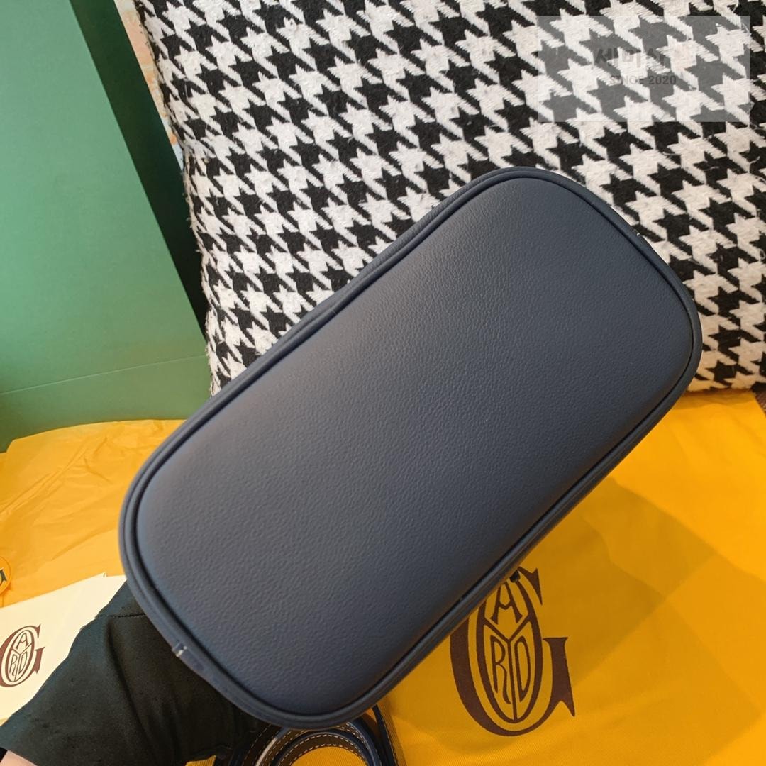 G O Y A R D Goyard Alpin Mini Bag 10번 이미지