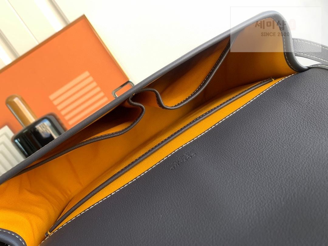 G O Y A R D Goyard Belvedere MM Bag 38번 이미지