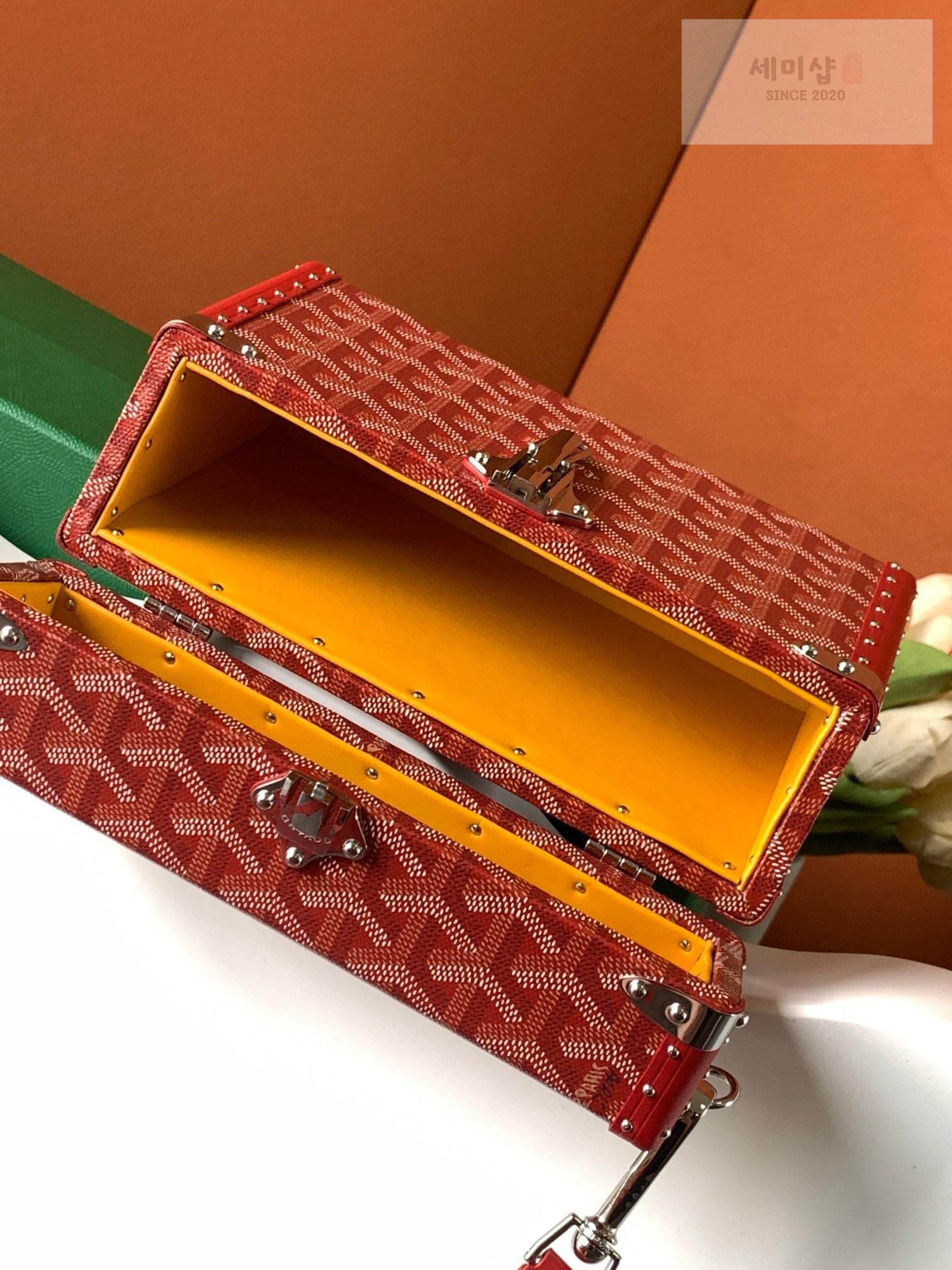 G O Y A R D Goyard Cassette Trunk Bag 83번 이미지