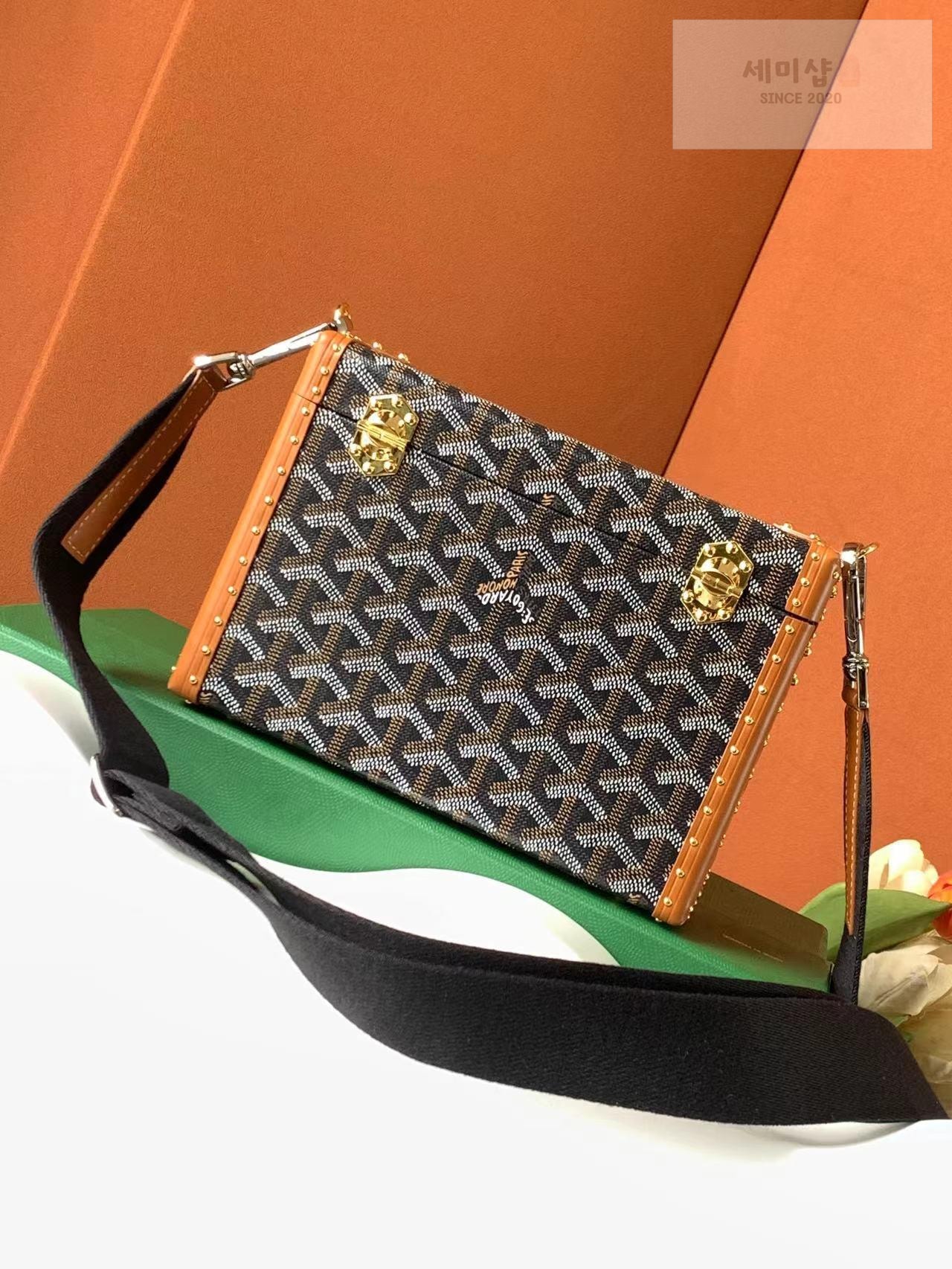 G O Y A R D Goyard Cassette Trunk Bag 87번 이미지