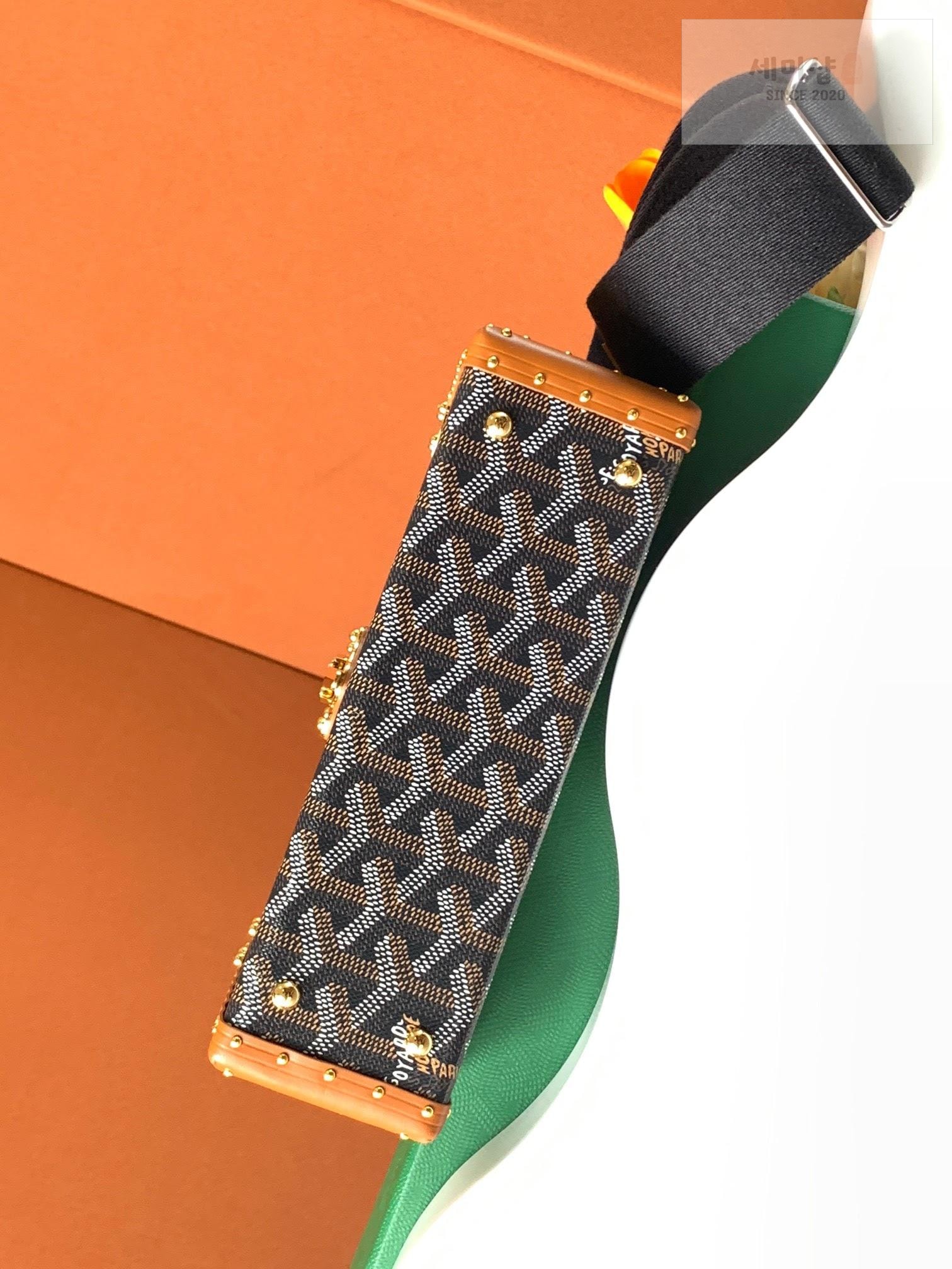 G O Y A R D Goyard Cassette Trunk Bag 44번 이미지