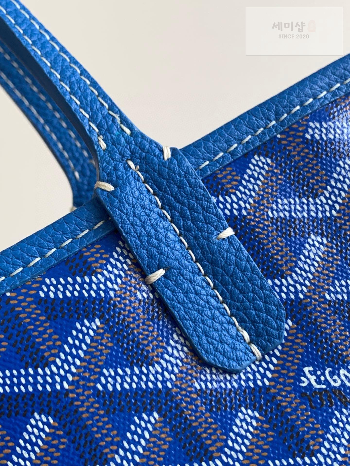 G O Y A R D Goyard Hardy PM Bag 28번 이미지