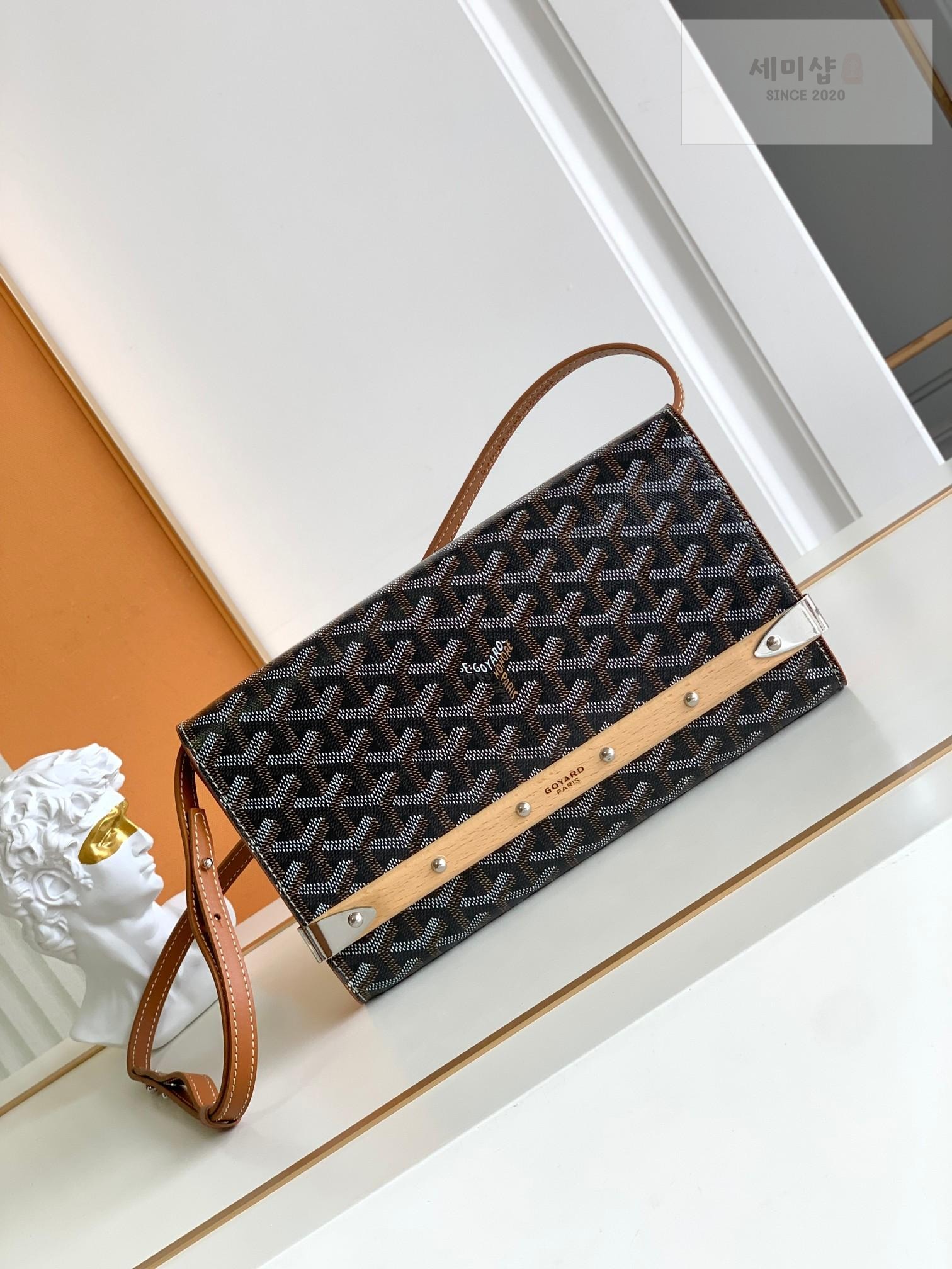 G O Y A R D Goyard Monte Carlo Clutch PM Bag 7번 이미지