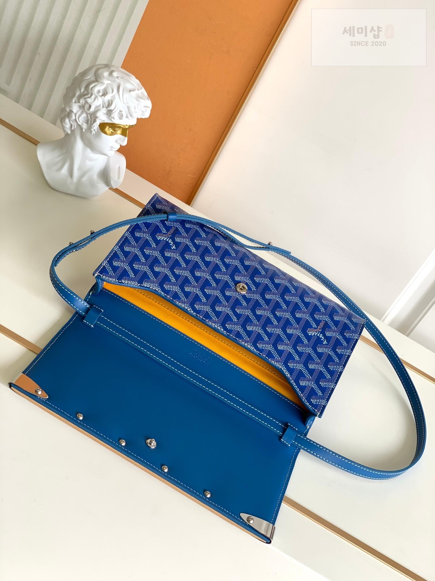 G O Y A R D Goyard Monte Carlo Clutch PM Bag 17번 이미지