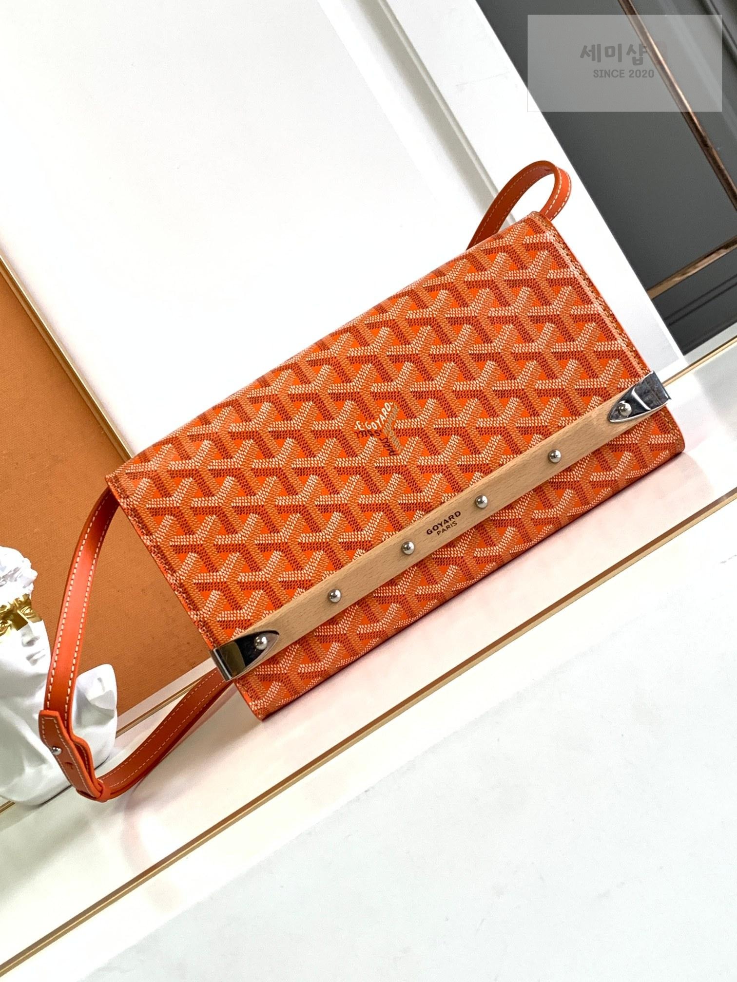 G O Y A R D Goyard Monte Carlo Clutch PM Bag 20번 이미지