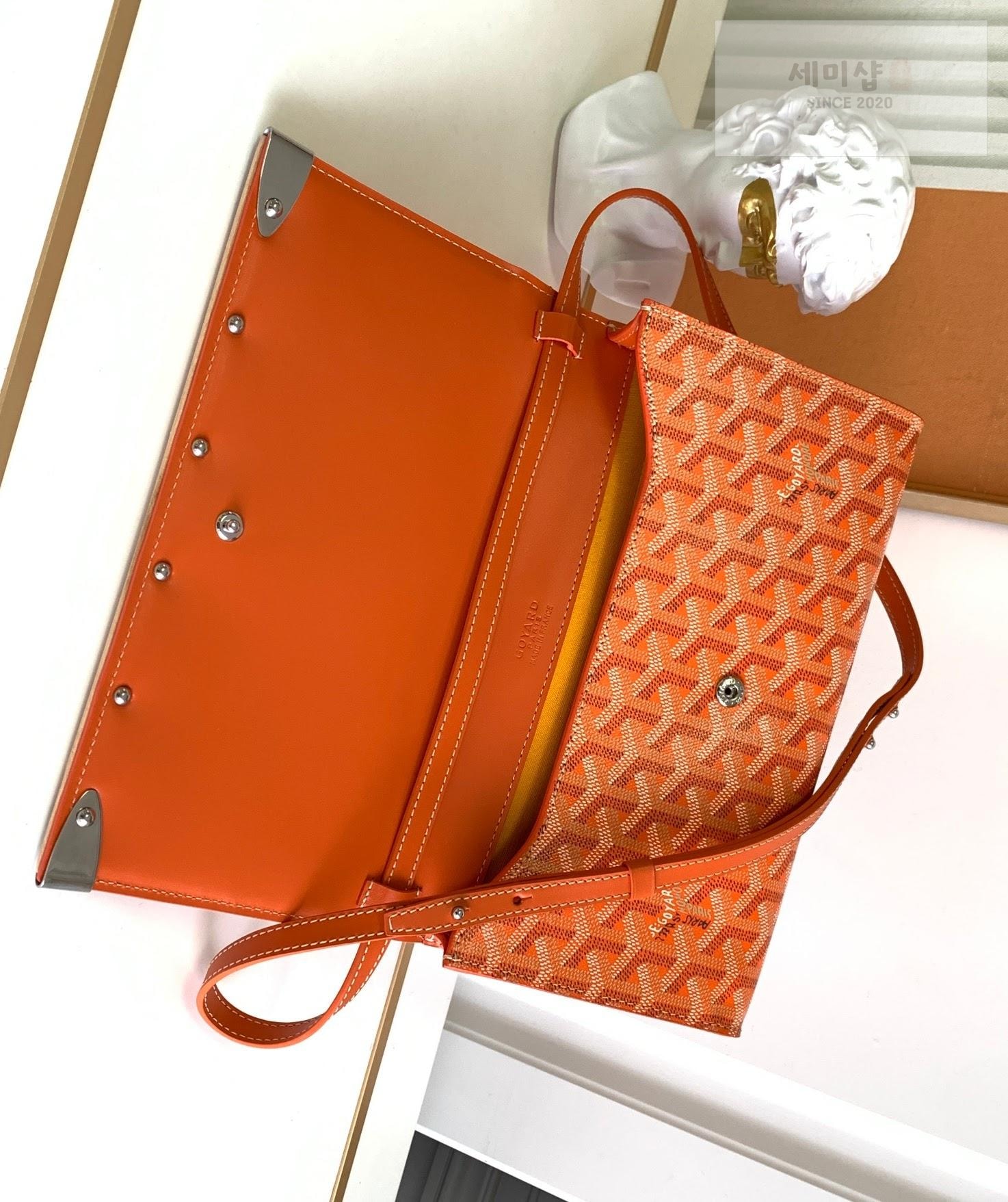 G O Y A R D Goyard Monte Carlo Clutch PM Bag 24번 이미지