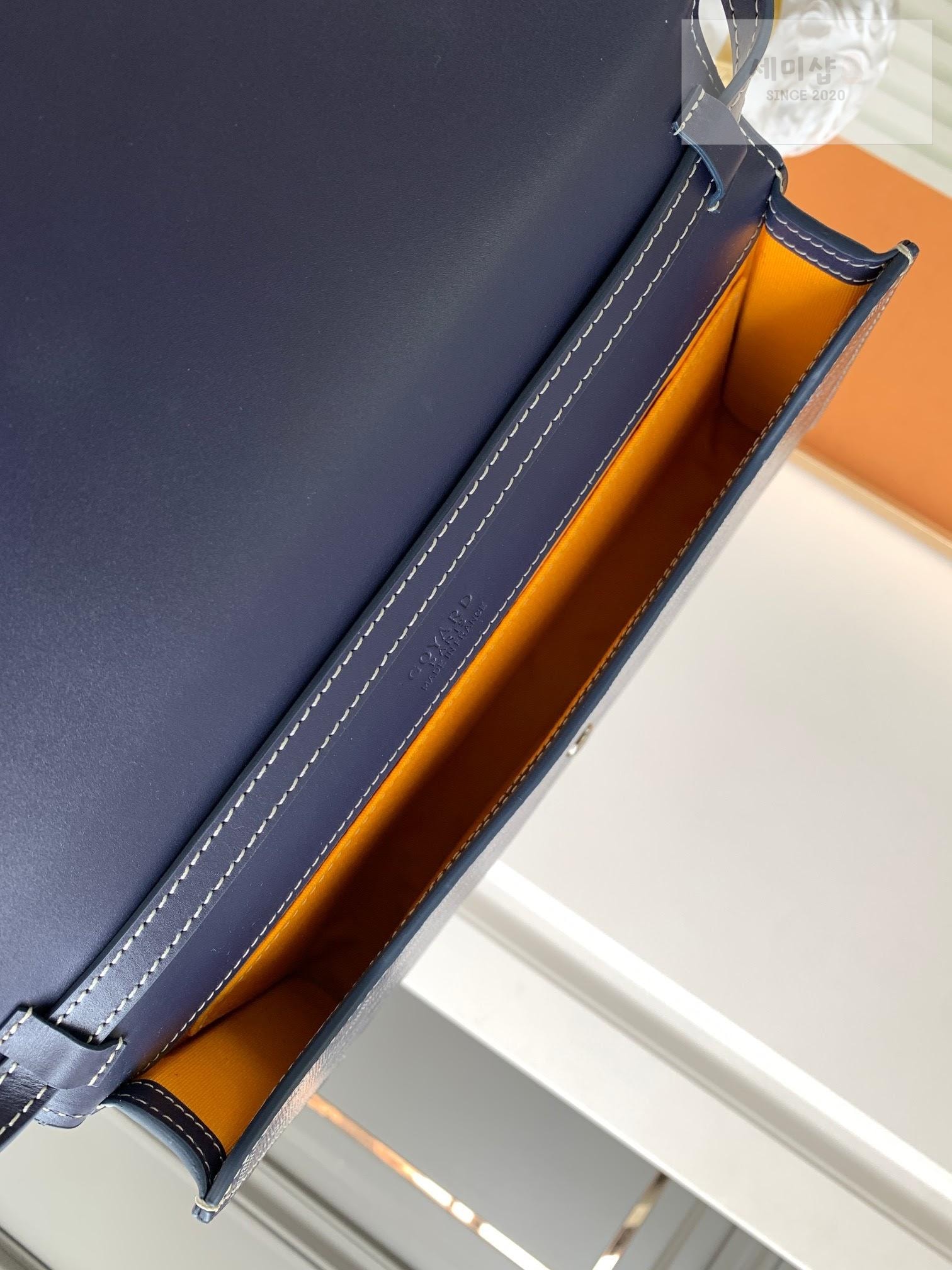 G O Y A R D Goyard Monte Carlo Clutch PM Bag 41번 이미지