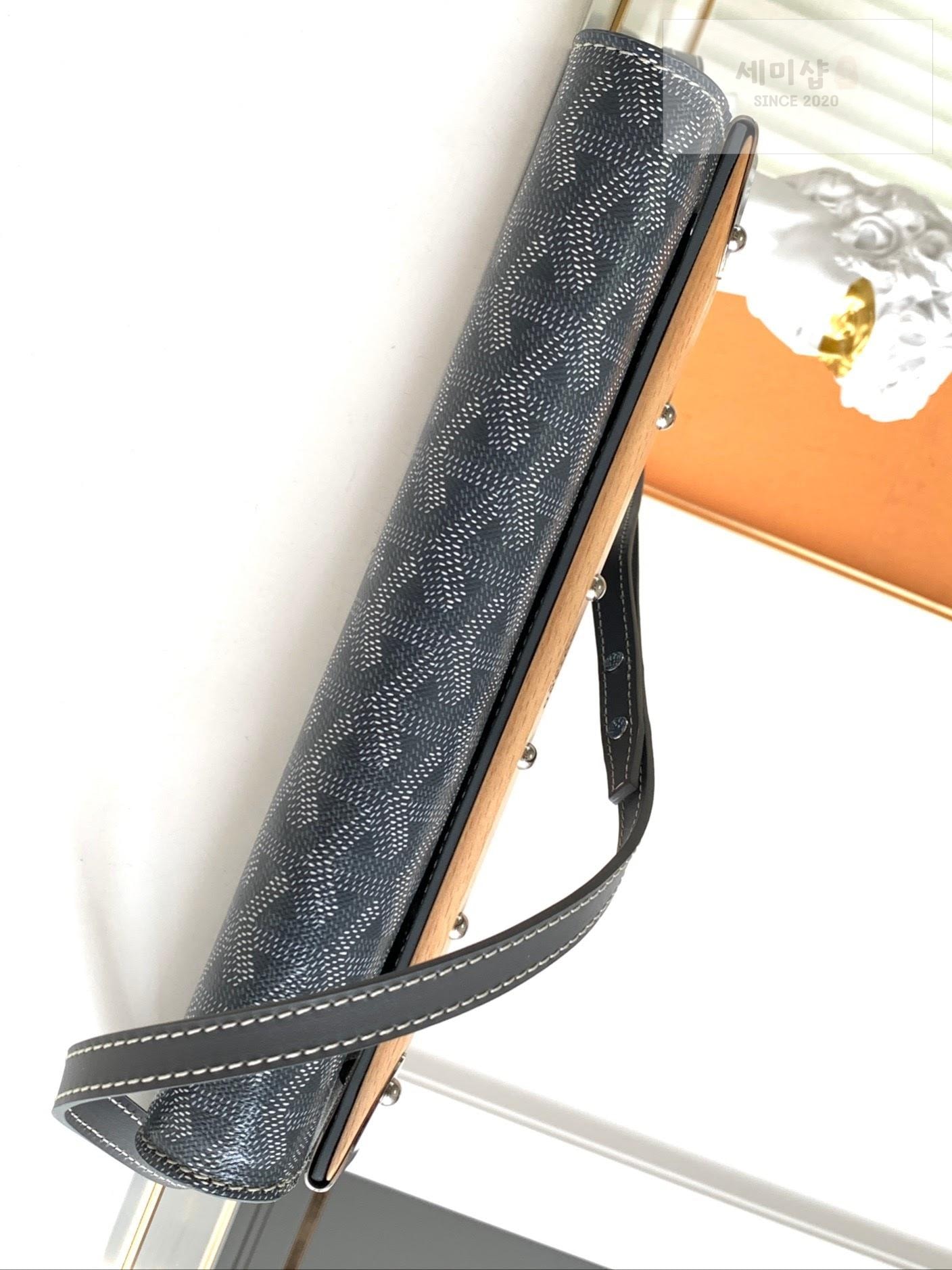 G O Y A R D Goyard Monte Carlo Clutch PM Bag 57번 이미지