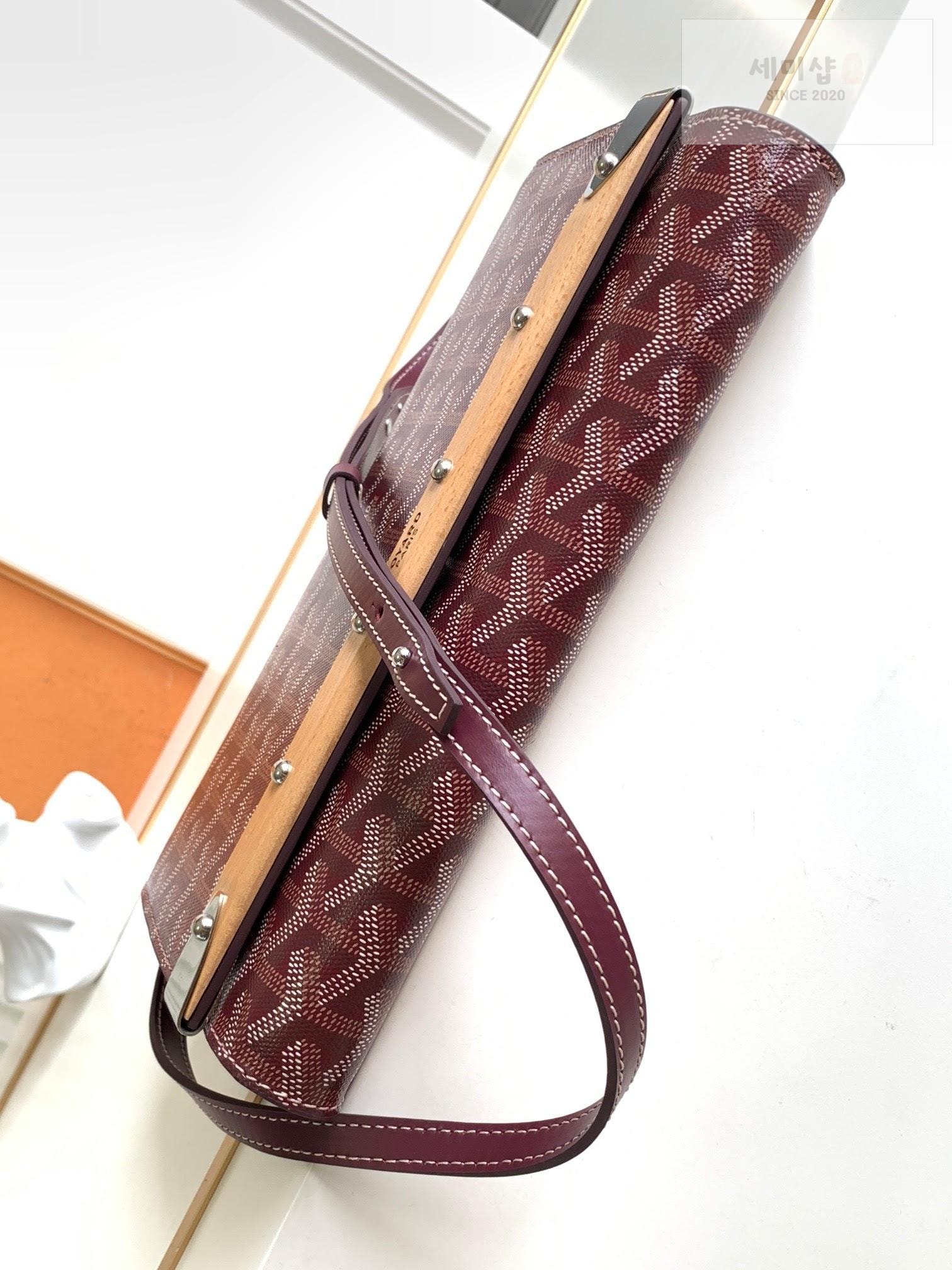 G O Y A R D Goyard Monte Carlo Clutch PM Bag 68번 이미지