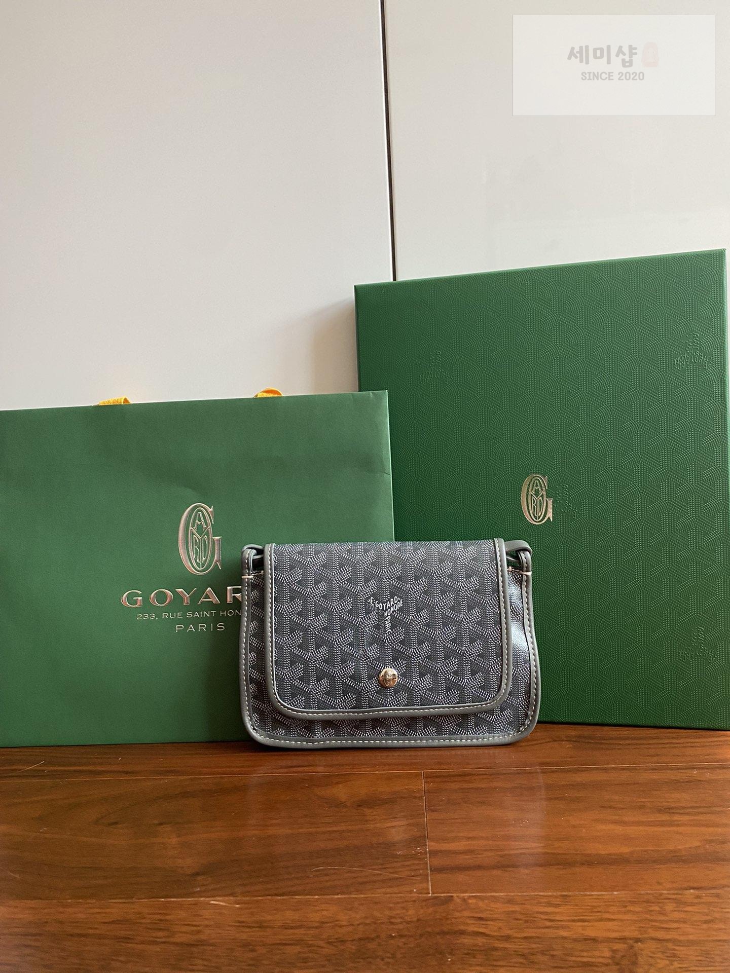 G O Y A R D Goyard Plume Wallet Bag 3번 이미지