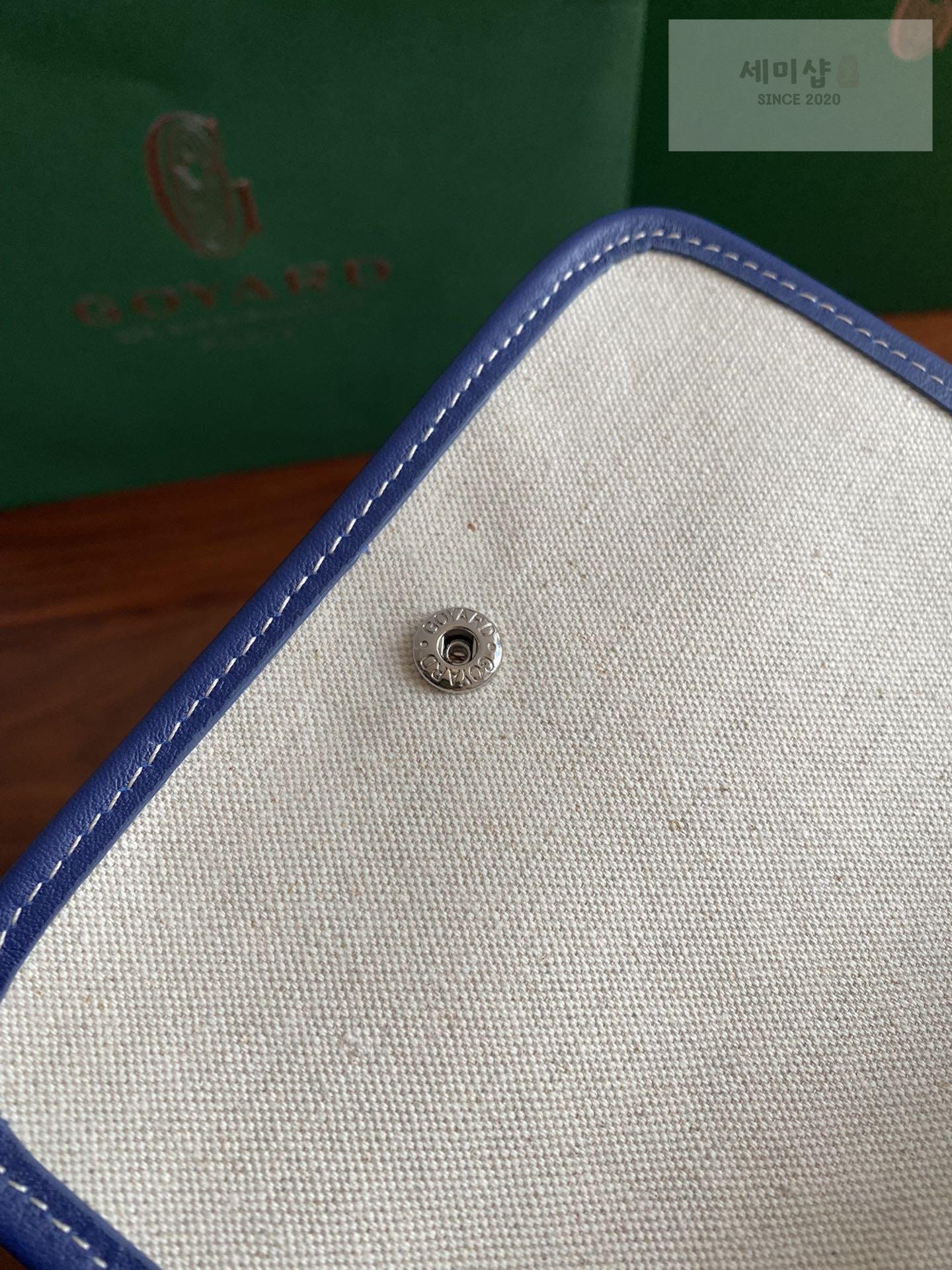 G O Y A R D Goyard Plume Wallet Bag 26번 이미지