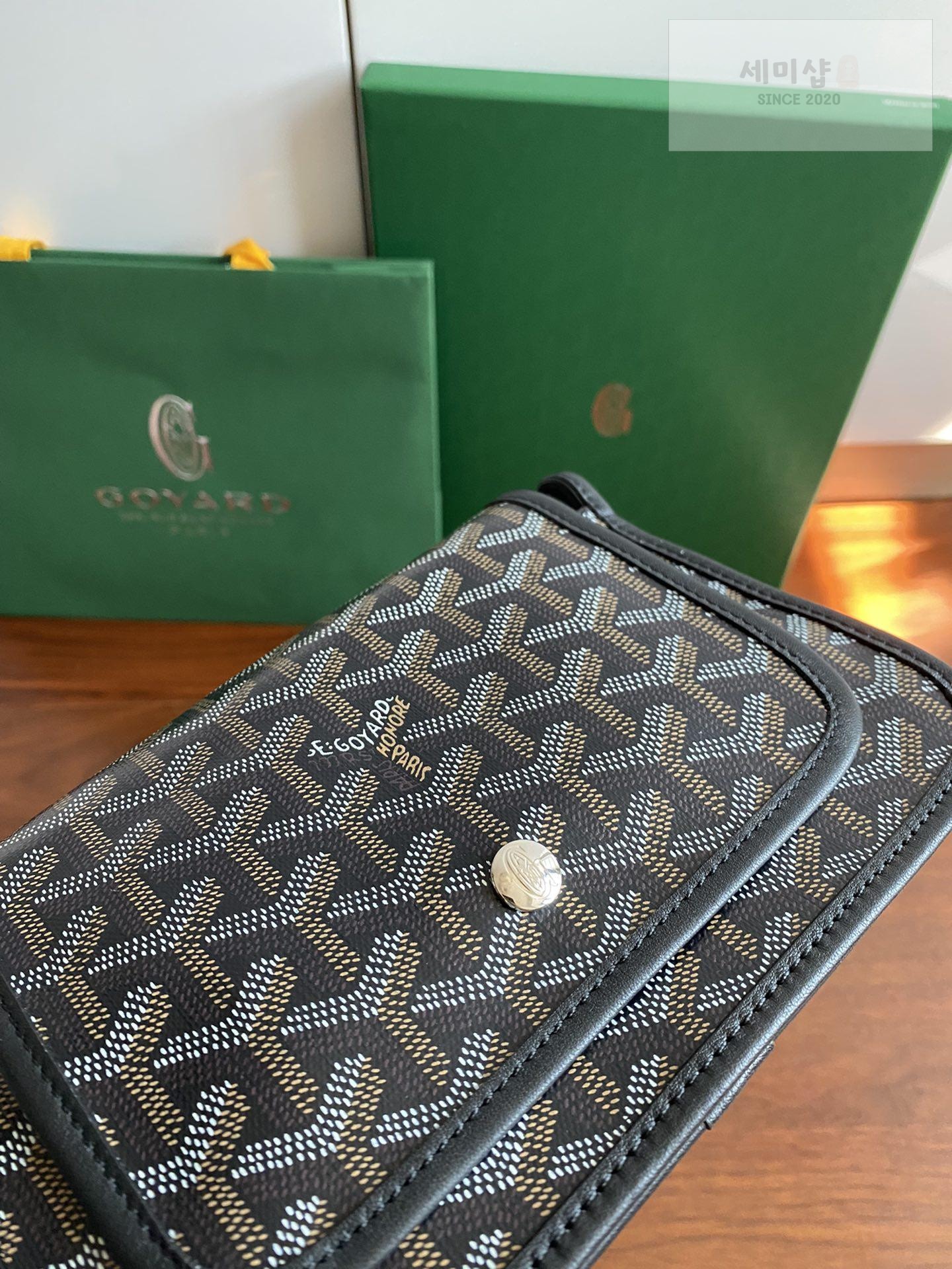 G O Y A R D Goyard Plume Wallet Bag 32번 이미지