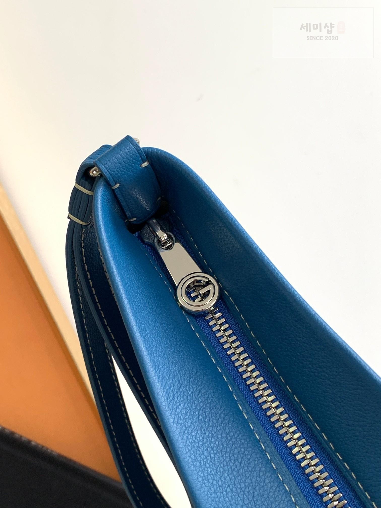 G O Y A R D Goyard Pochette Conti Bag 6번 이미지