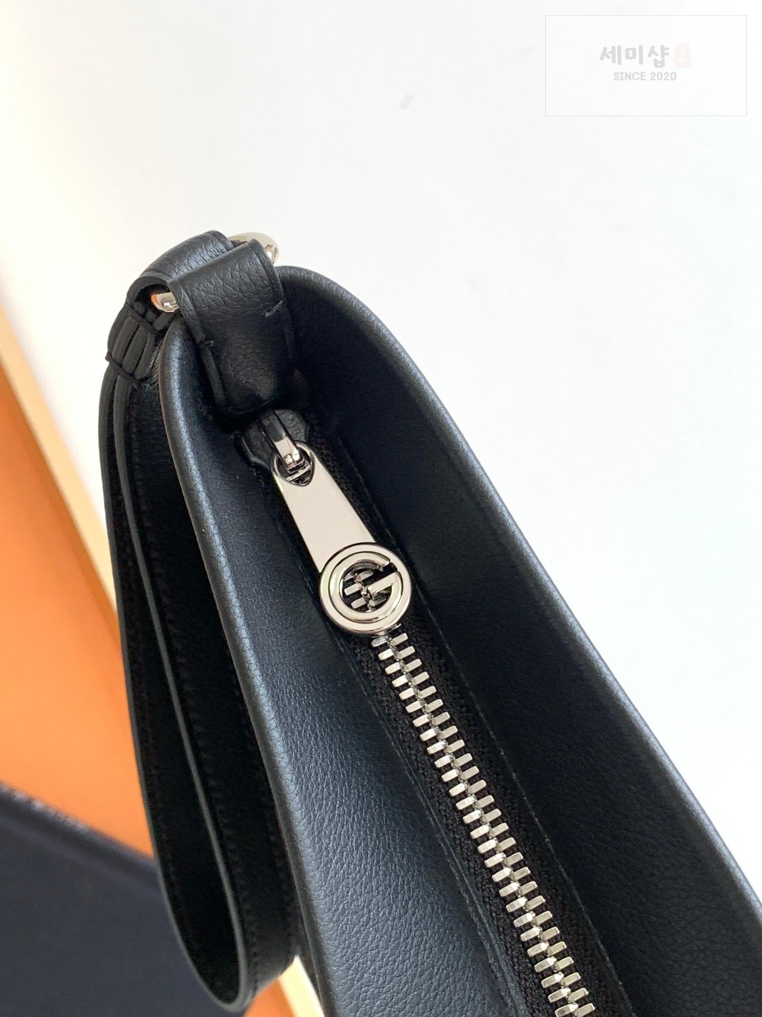G O Y A R D Goyard Pochette Conti Bag 14번 이미지